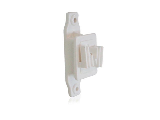 Imagen de AISLADOR DE PASO PARA POSTE  DE 1/2 O 3/4 COLOR BLANCO PARA CERCAS ELECTRIFICADAS. ALT-AIS2 VENTA POR PIEZA