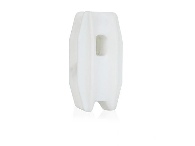 Imagen de AISLADOR DE ESQUINA PARA POSTE DE 1/2pulg O 3/4pulg COLOR BLANCO PARA CERCAS ELECTRIFICADAS. ALTER ALT-AIS3 VENTA POR PIEZA
